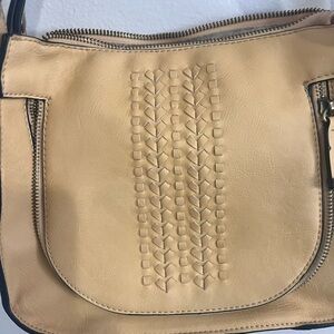 Elegant Butter Yellow Leather Shoulder Bag